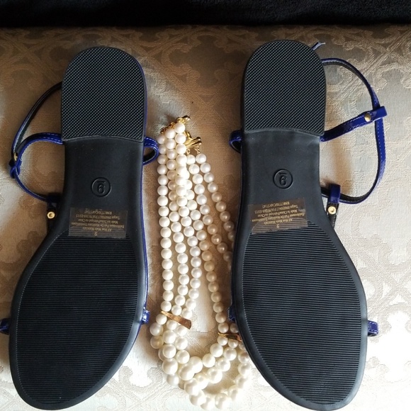 9 Merona Cobalt Blue Sandles - Picture 2 of 3